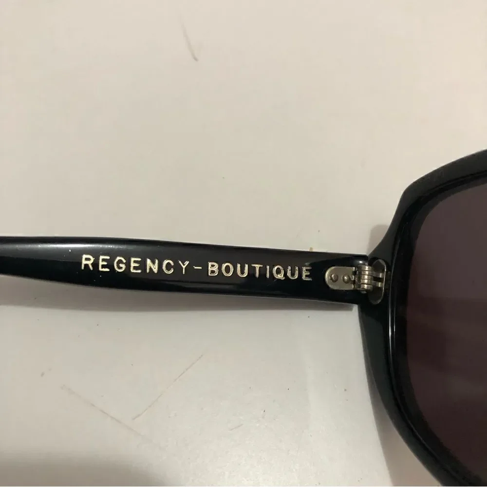 regency boutique black retro sunglasses